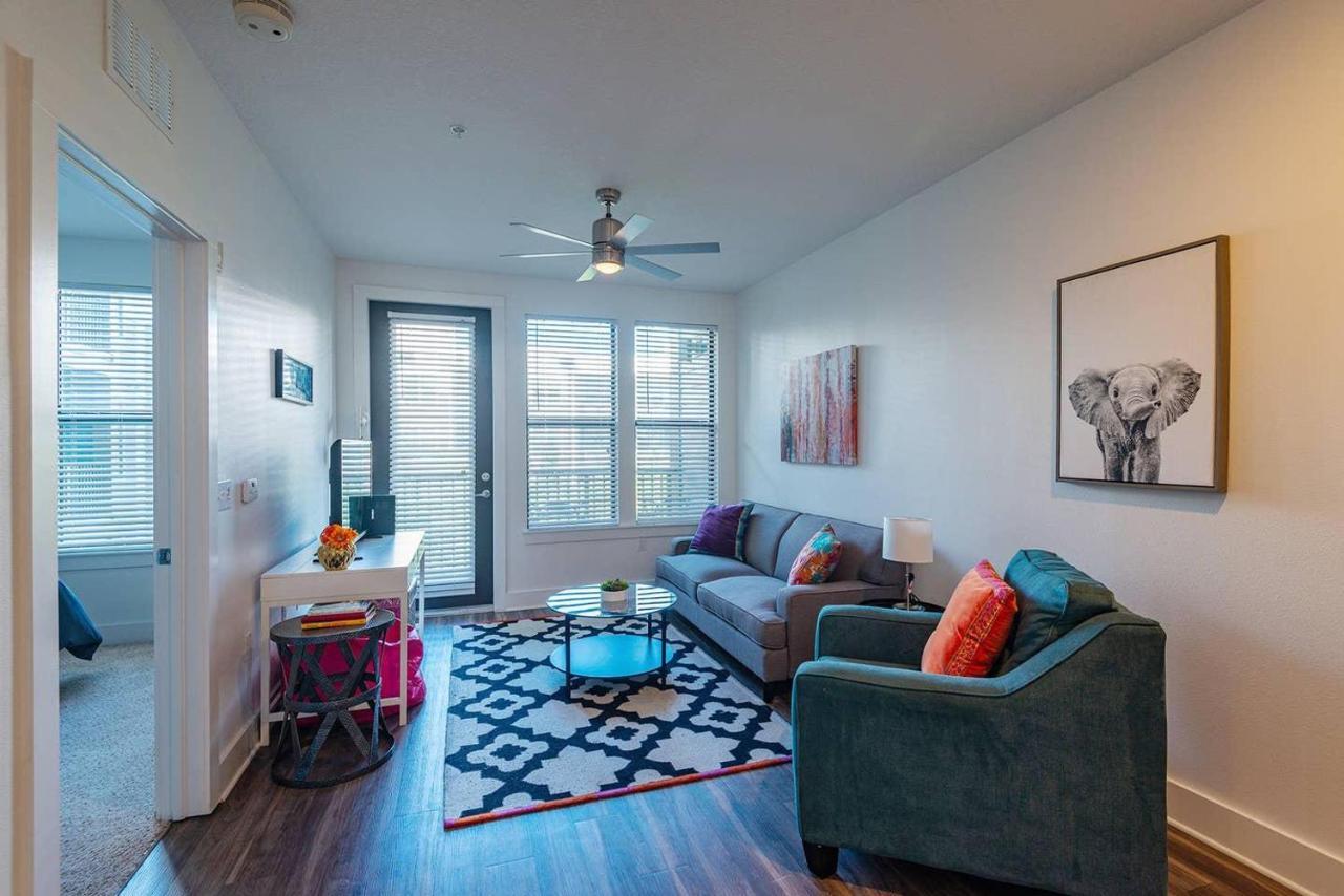 Frontdesk Noho Flats At North Hyde Park Apts Tampa 아파트 객실 사진